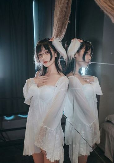 午夜福利美女在线_1080P免费观看超清