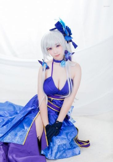 狼人伊人精品_1080P手机在线看