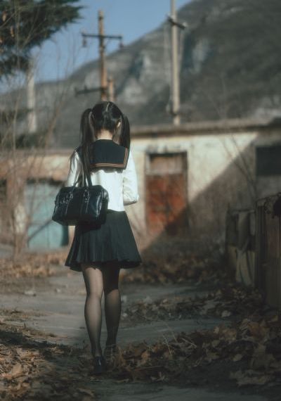 小小姑娘电影大全免费_免费观看