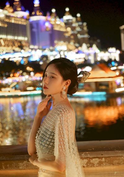 欧美变态人妖_BD国语在线观看高清