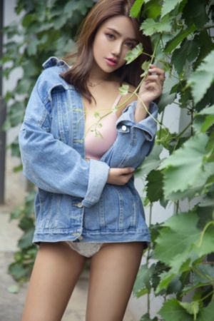 免费看久久妇女高潮a_BD英语免费观看视频
