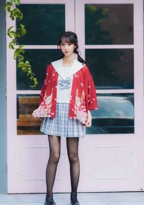 国产高三清纯女学生被啪_国产剧超清在线观看